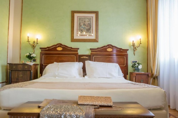 Due Torri Hotel image 13