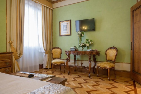 Due Torri Hotel image 14