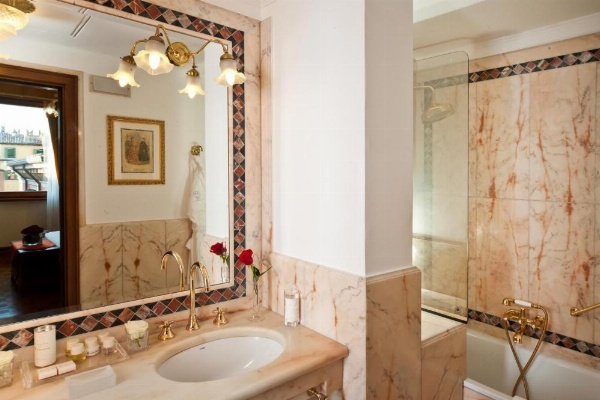 Due Torri Hotel image 23