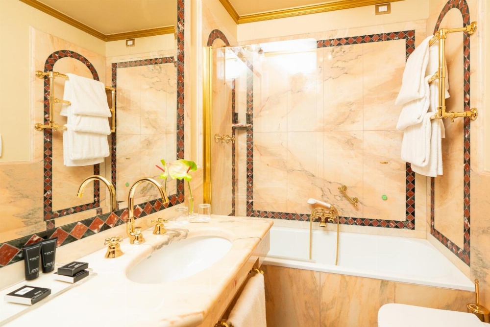 Due Torri Hotel Main image